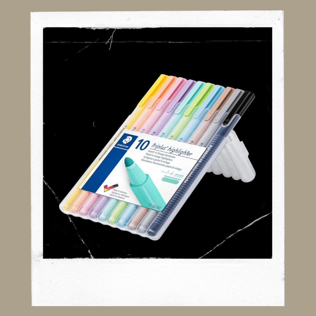 Soft pastel highlighters in a pack